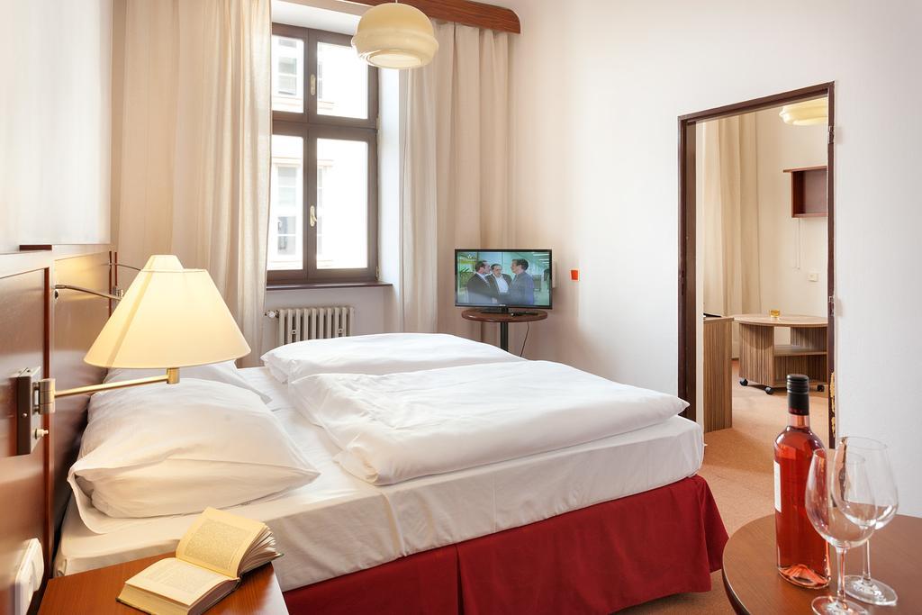 B&B Hotel Praha Novy Jicin Exterior photo